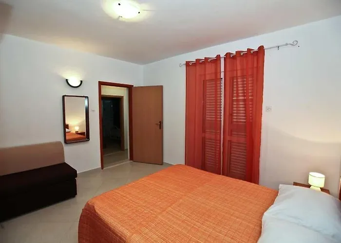 14658a * פאקוסטאן